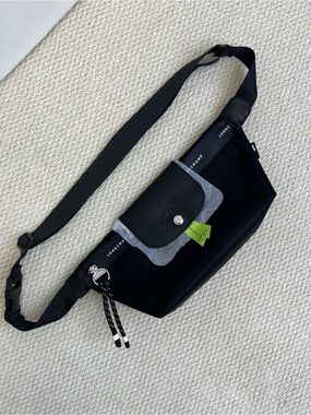 Longchamp Le Pliage black Belt bag